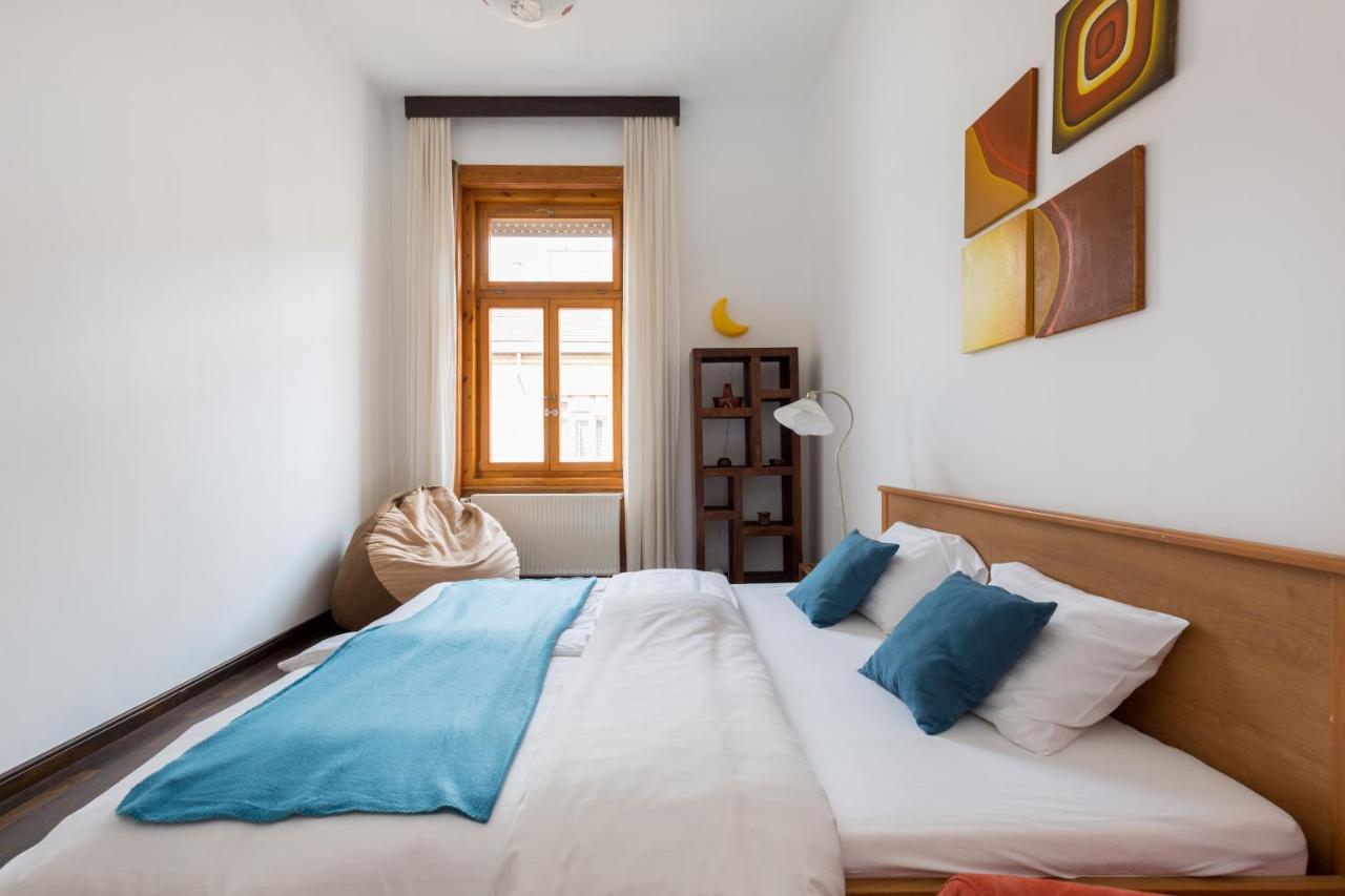 Supercentral Spacious Apartment Budapest Exterior photo