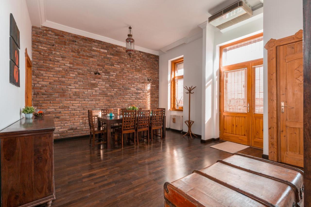 Supercentral Spacious Apartment Budapest Exterior photo